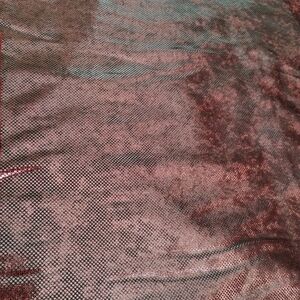 New 3 Continuous Yards Of Shimmering Red Fabric